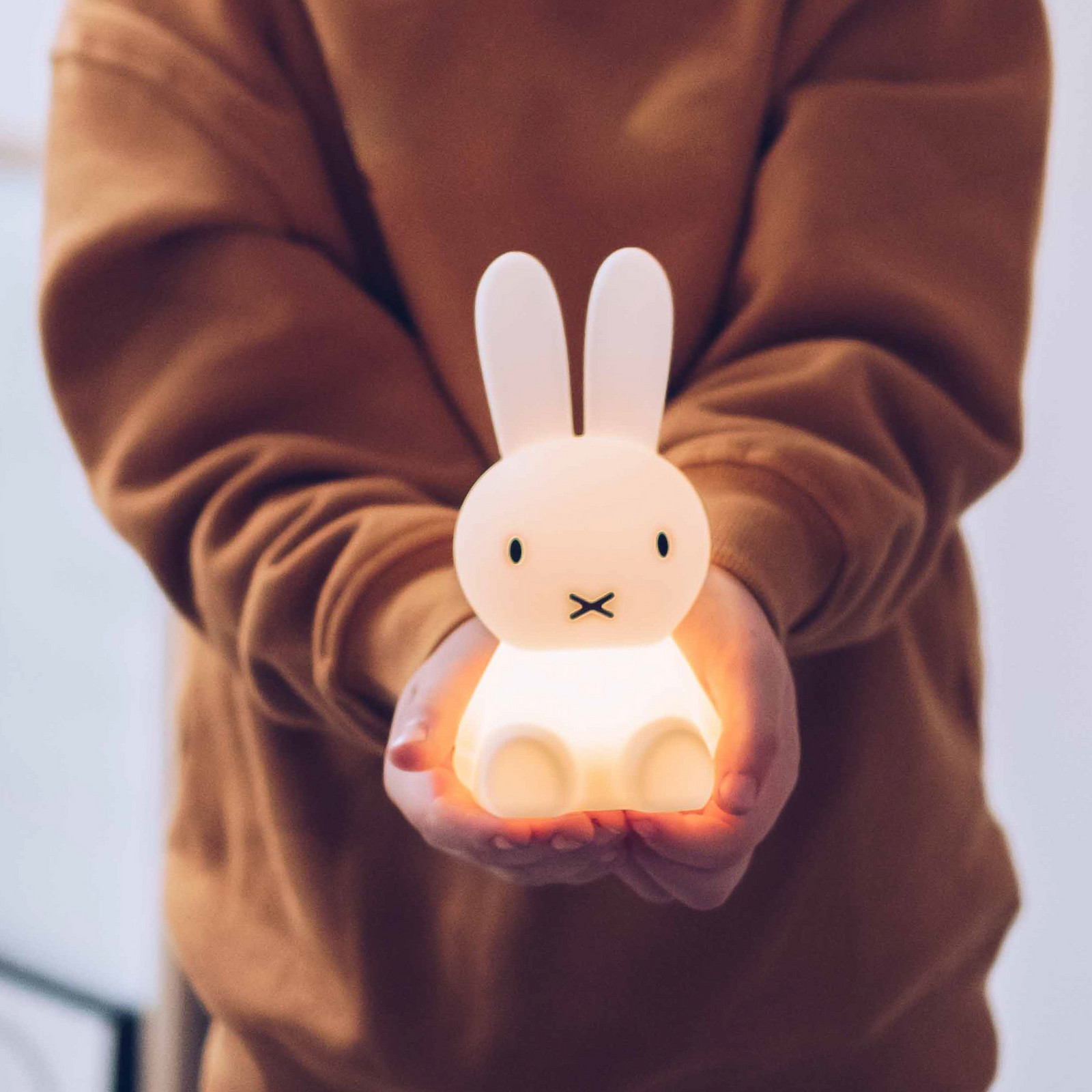 Alternativ bild 1 för Mr Maria - Miffy Bundle Of Light Mr. Maria